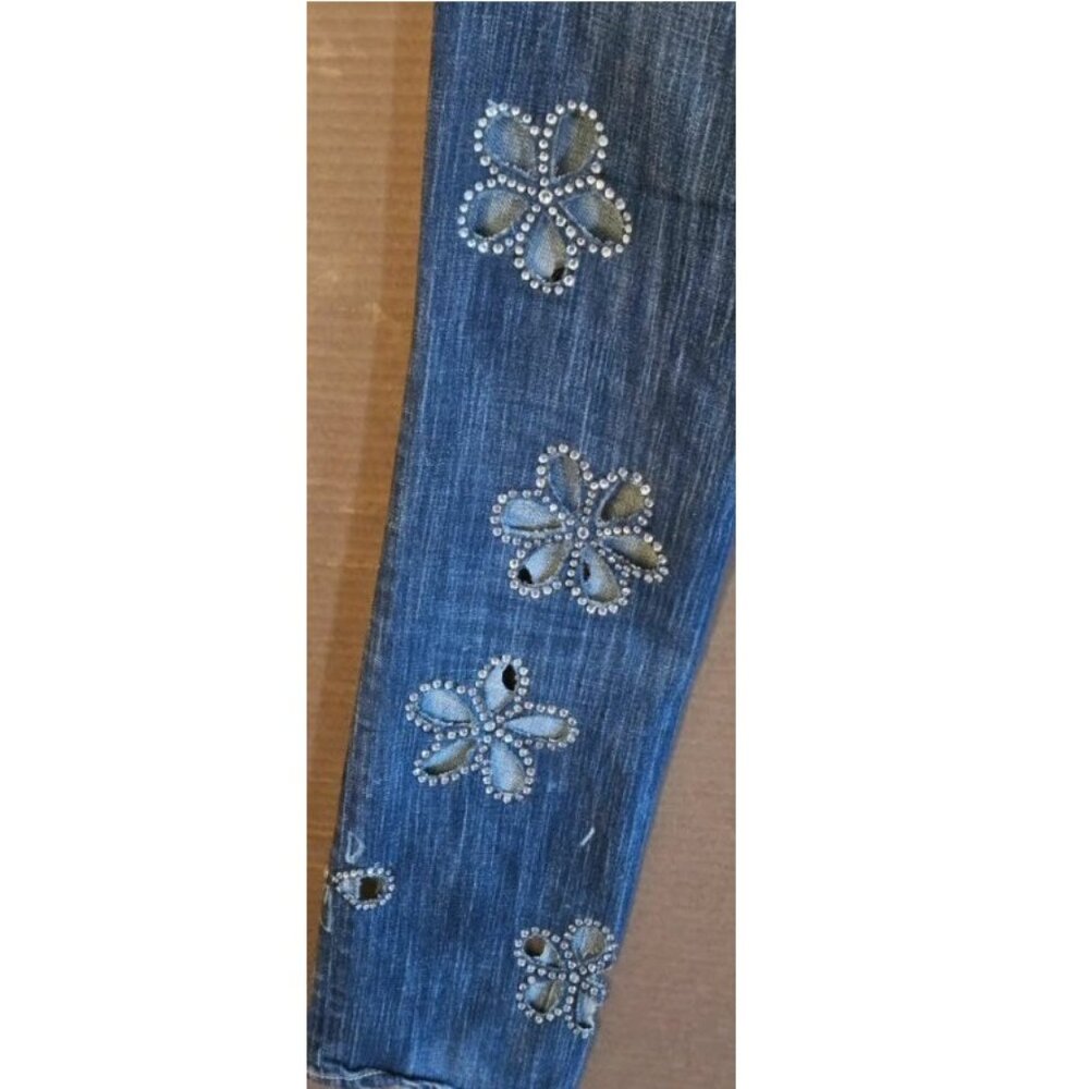 American Eagle Denim Cut-Out Jeans - Picture 8 of 9